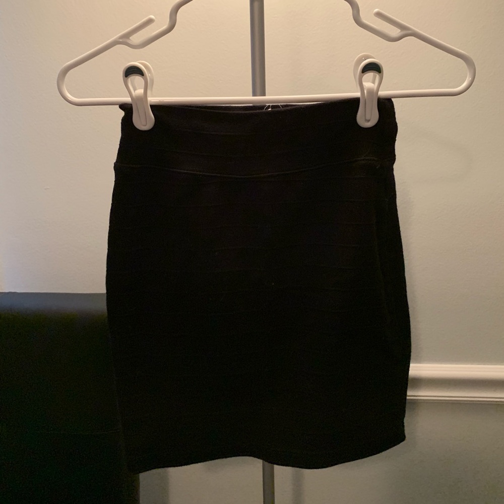 Black club skirt